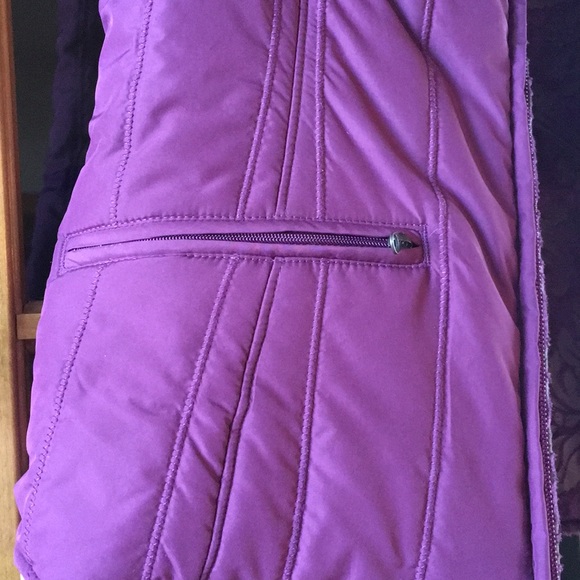 Reversible Purple Plush Vest - Picture 2 of 4